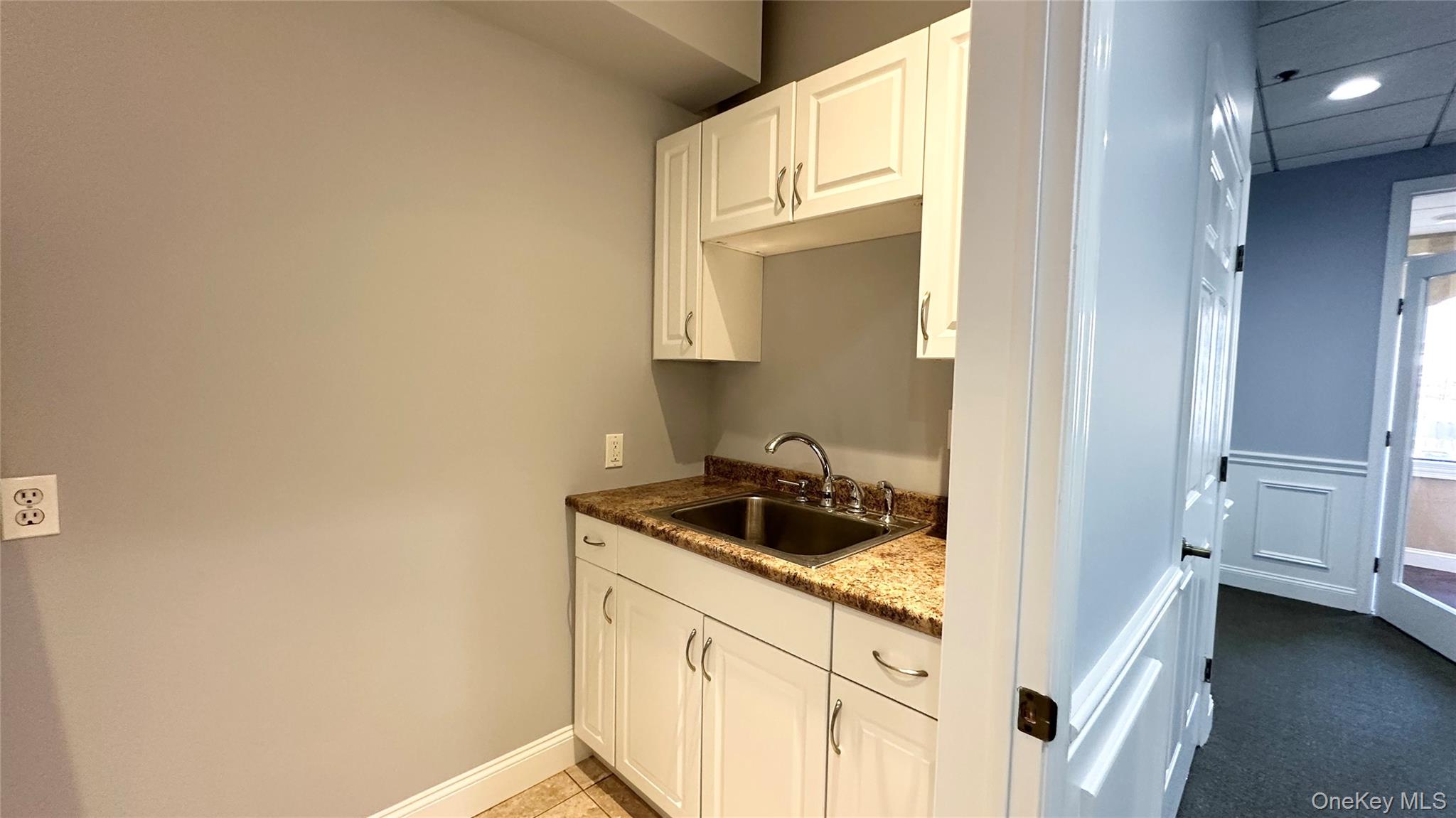 111 South Street # 240-3, Oyster Bay, NY 11771