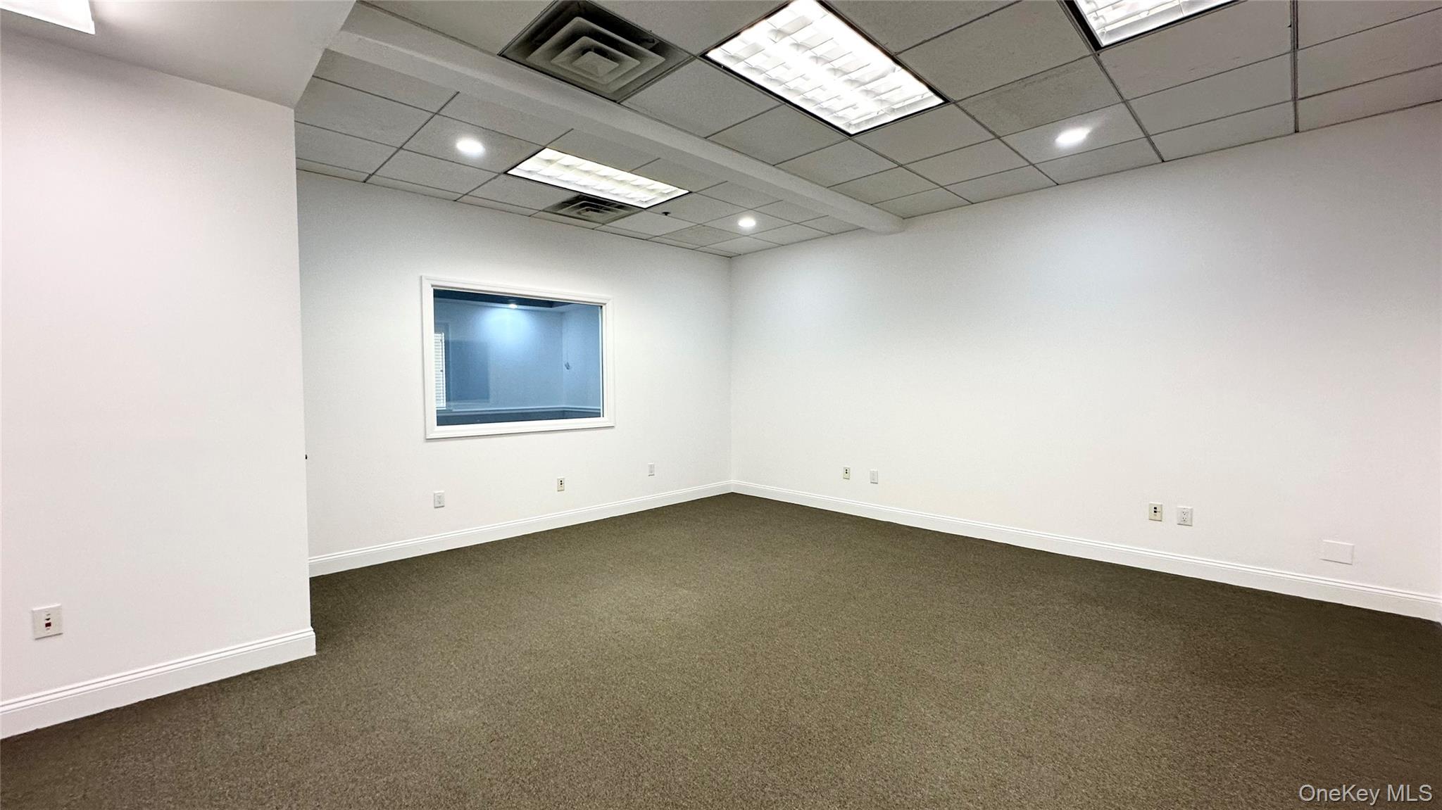 111 South Street # 240-3, Oyster Bay, NY 11771