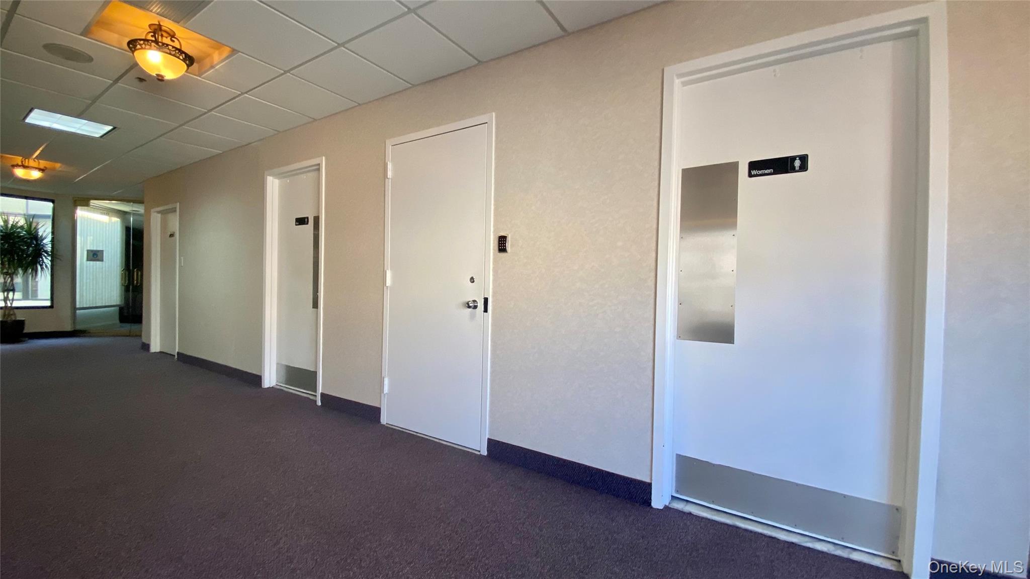 111 South Street # 240-4, Oyster Bay, NY 11771