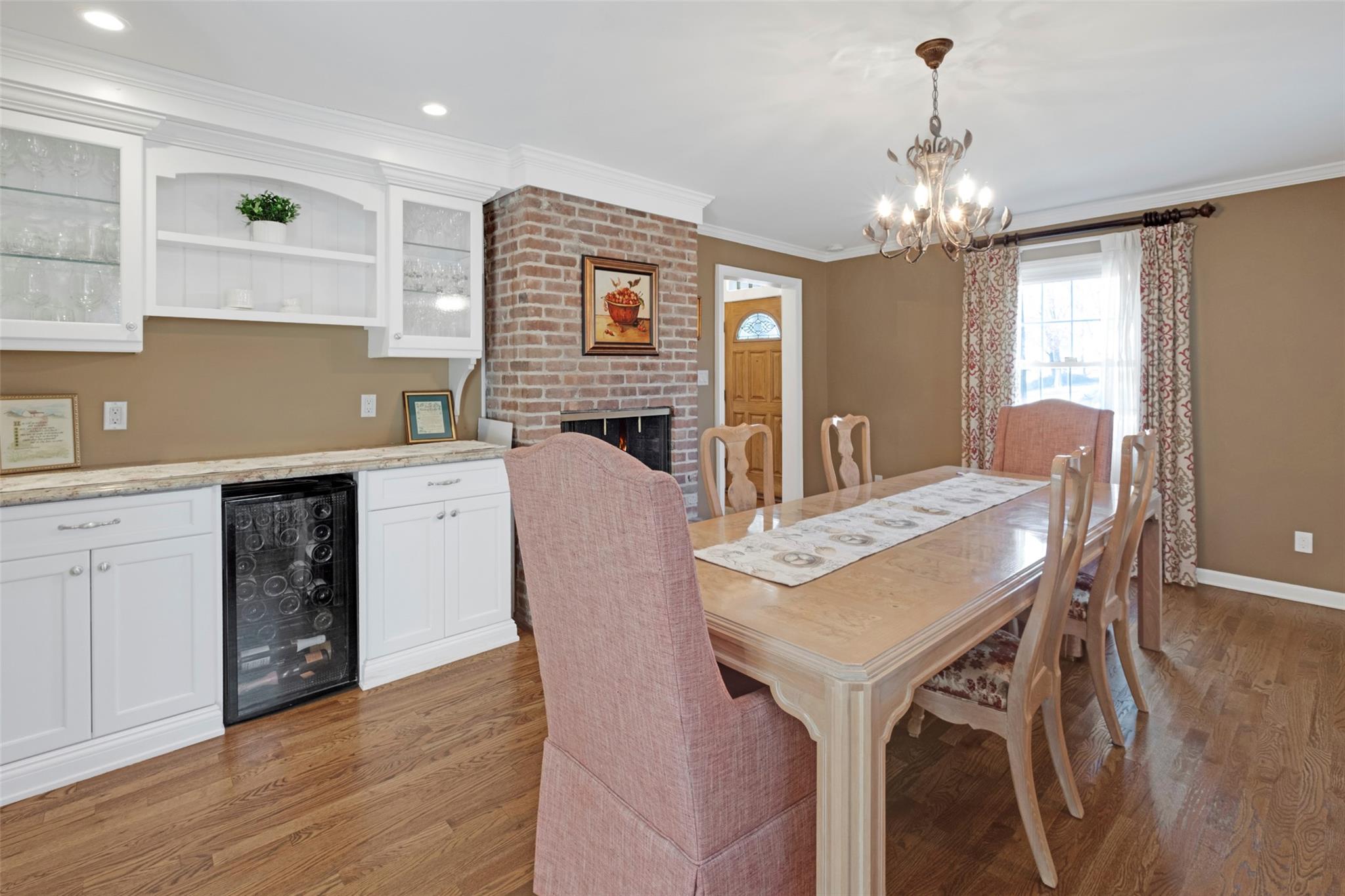 336 Nassau Avenue, Manhasset, NY 11030