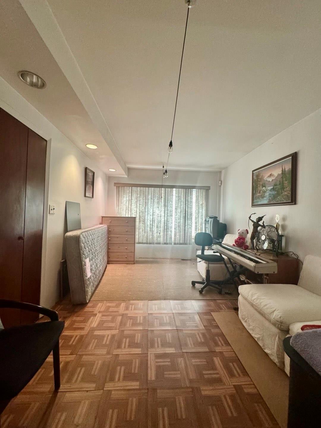 80-21 86 Avenue, Woodhaven, NY 11421