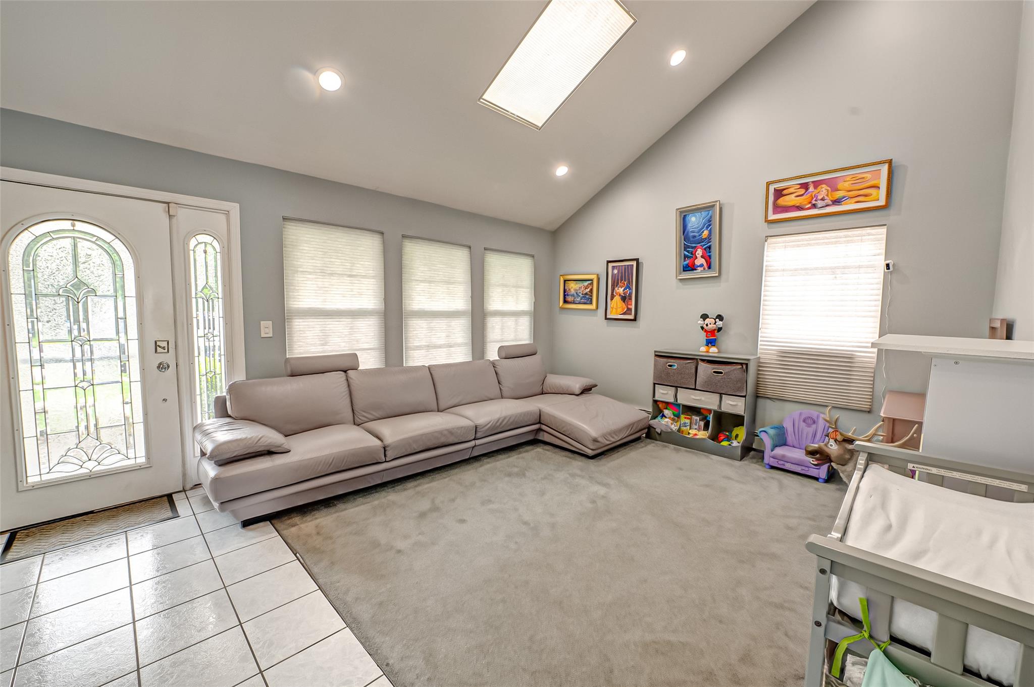 139 Paris Court, West Islip, NY 11795