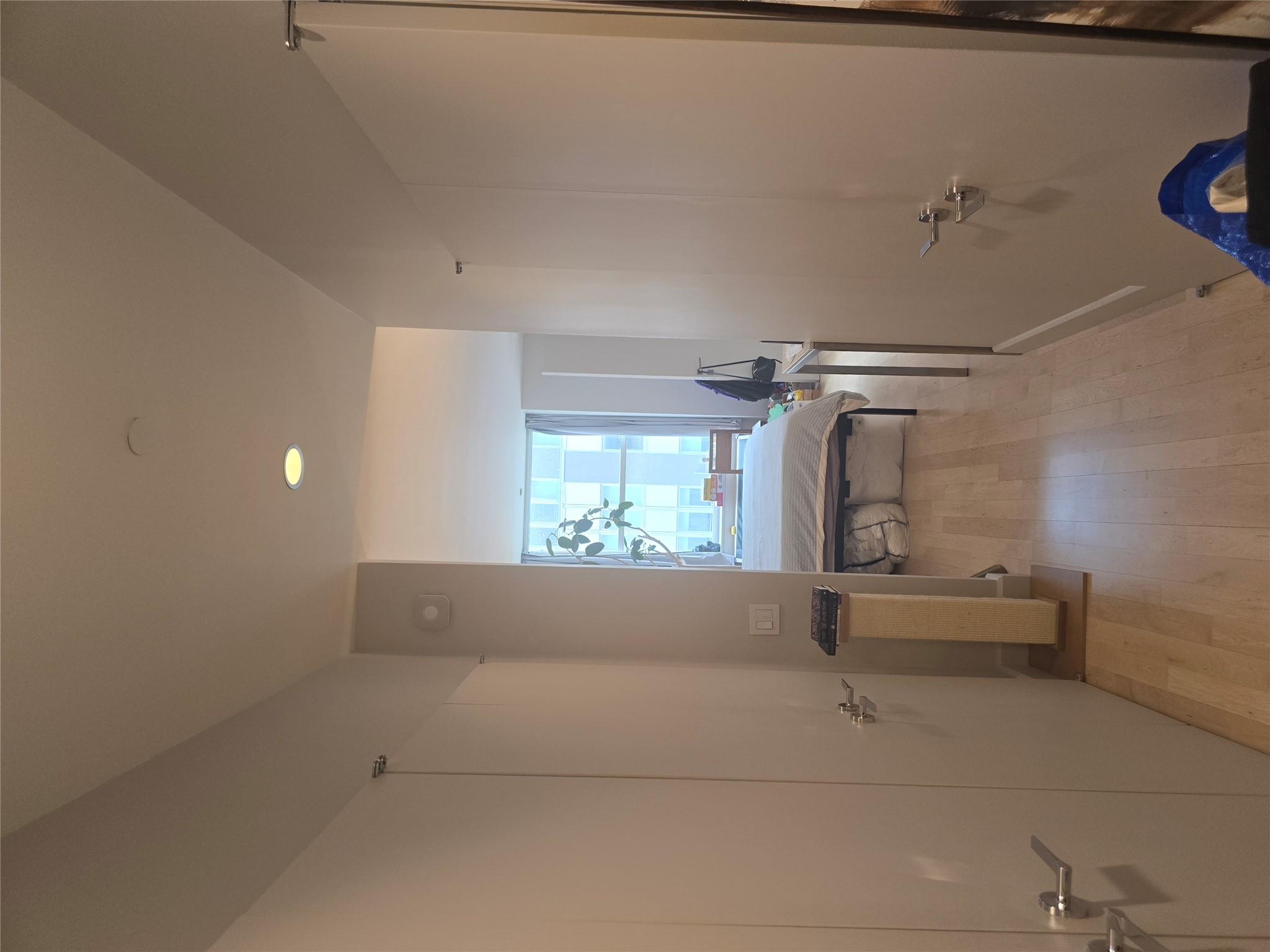 15 Broad Street # 2016, New York (Manhattan), NY 10005