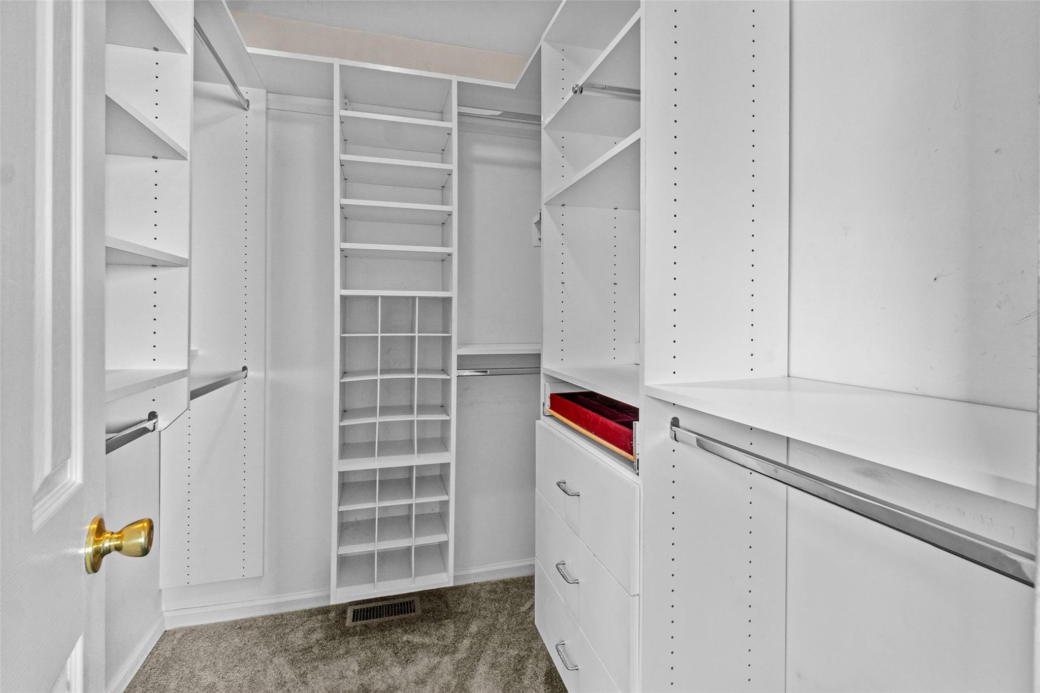 5702 Manor Drive # 5702, Peekskill, NY 10566