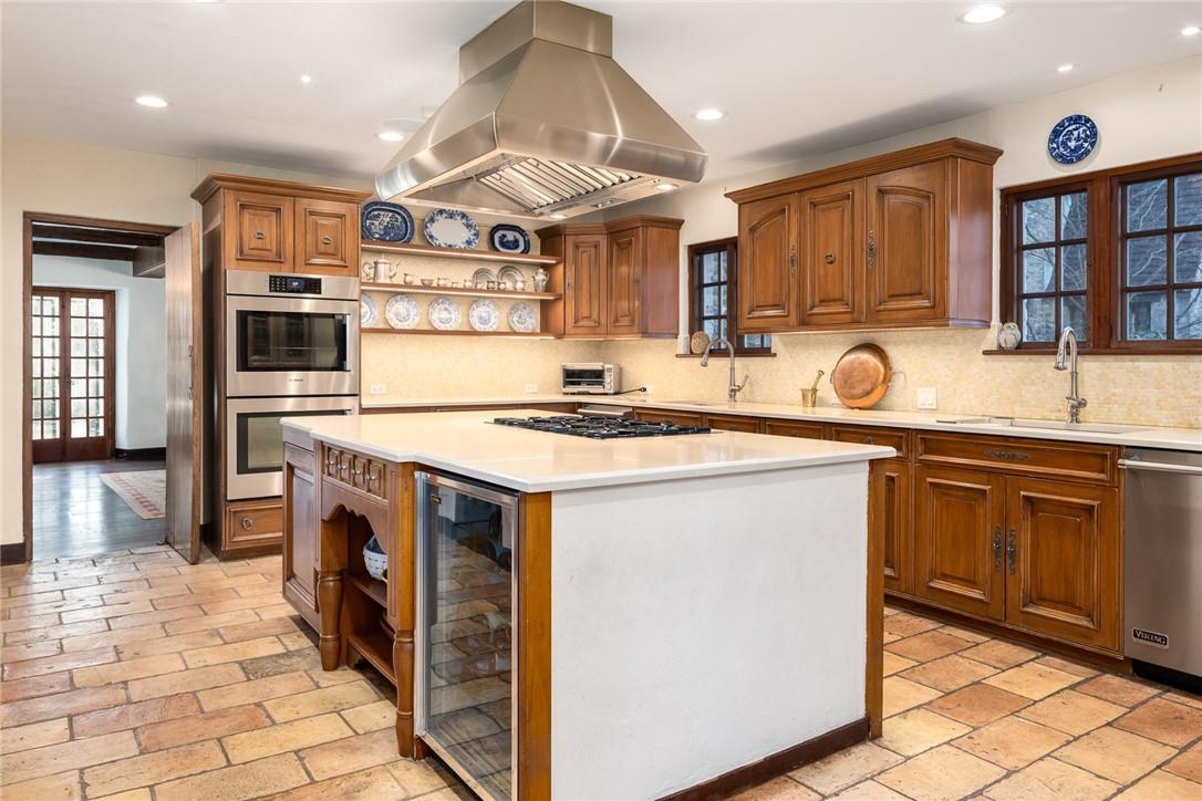 15 Archer Road, Harrison, NY 10528