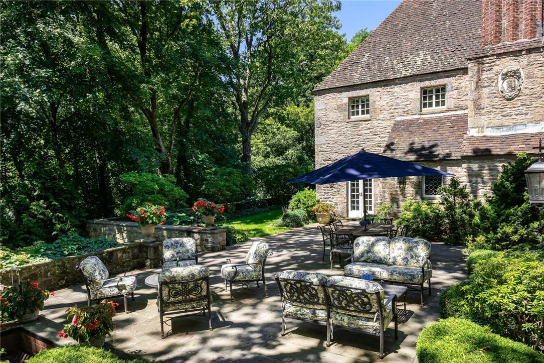 15 Archer Road, Harrison, NY 10528