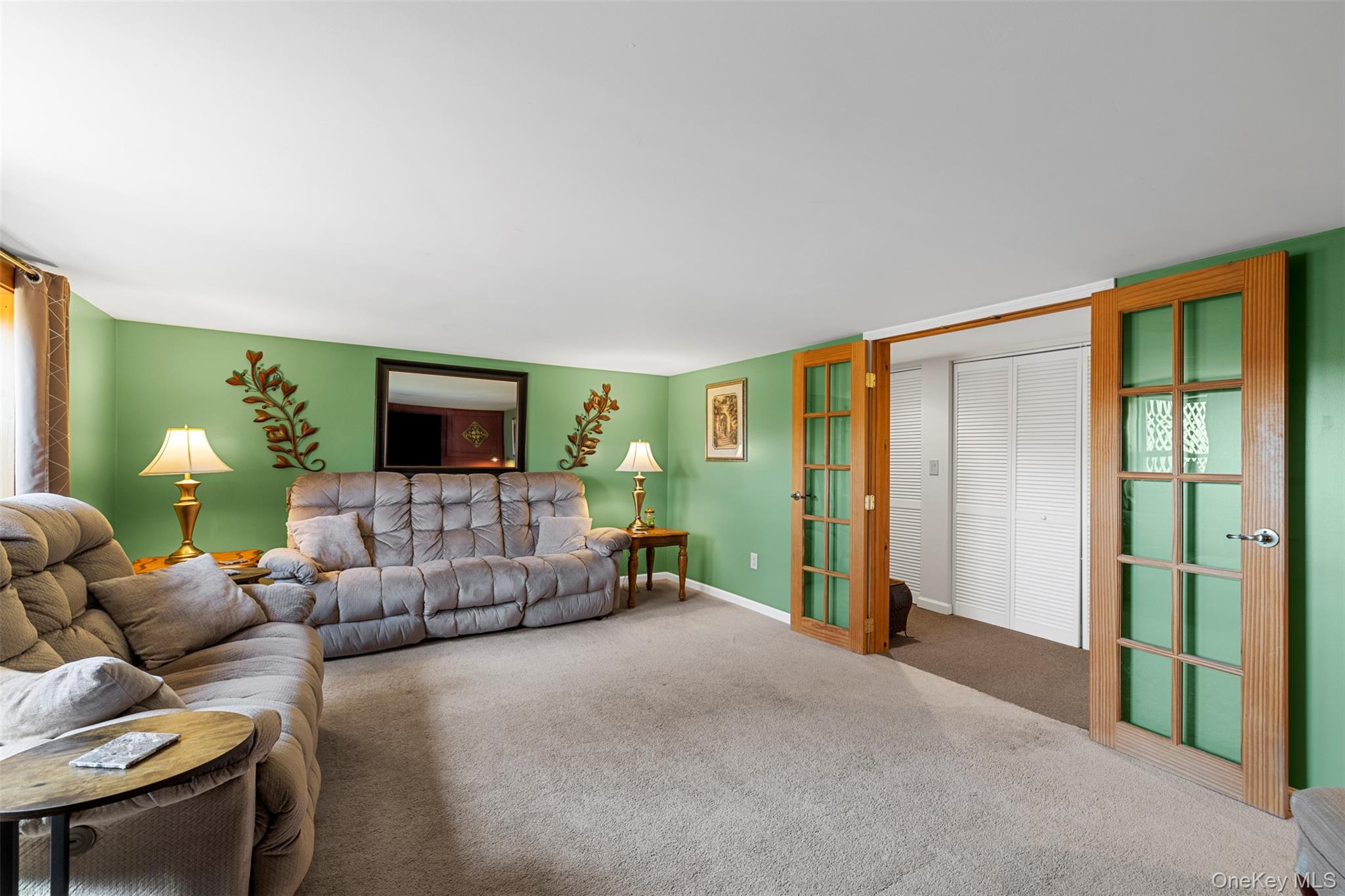 19 Pompeys Cave Road, High Falls, NY 12440