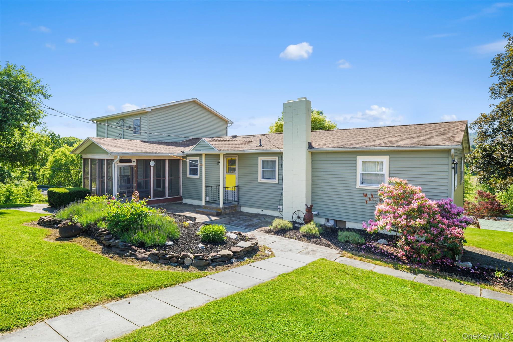 19 Pompeys Cave Road, High Falls, NY 12440