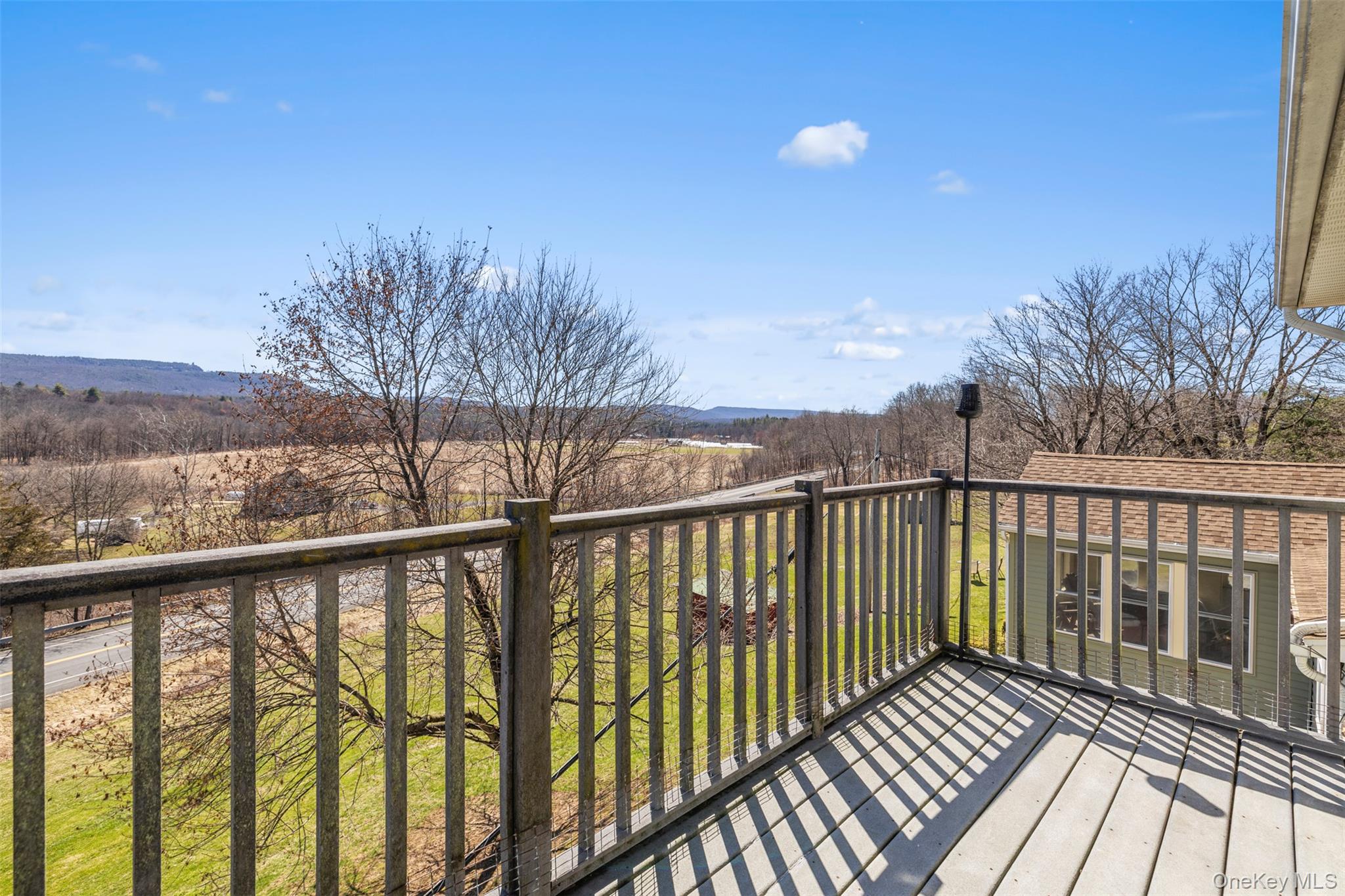 19 Pompeys Cave Road, High Falls, NY 12440