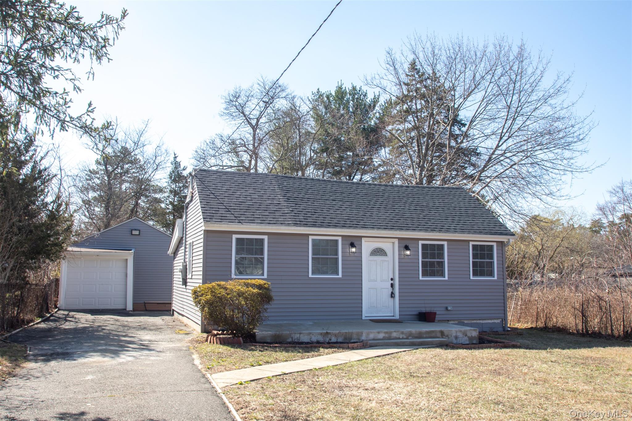 4A Ralph Avenue, Brentwood, NY 11717