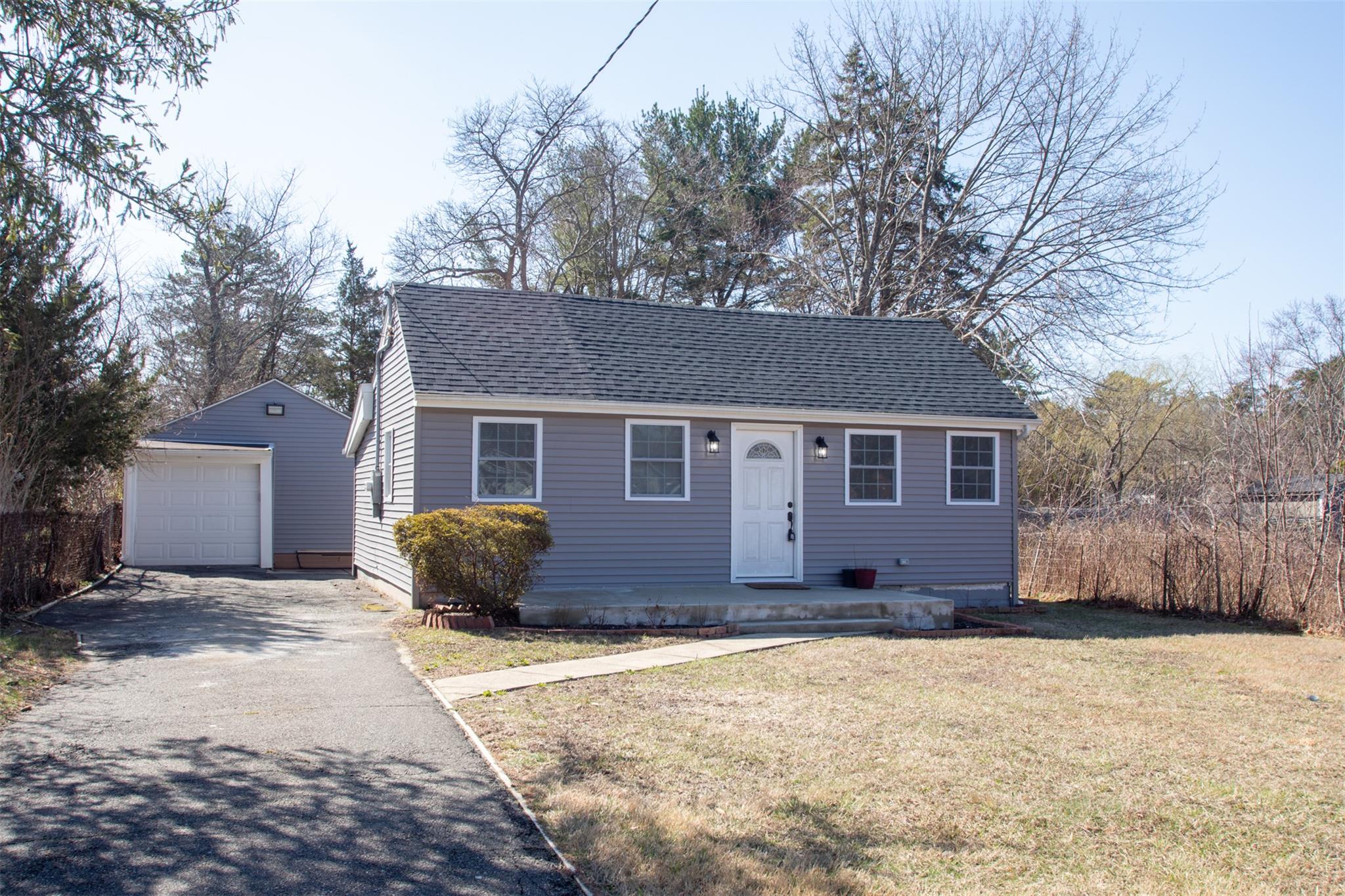 4A Ralph Avenue, Brentwood, NY 11717