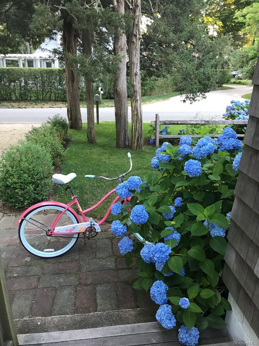 80 Towd Point Road, Southampton, NY 11968