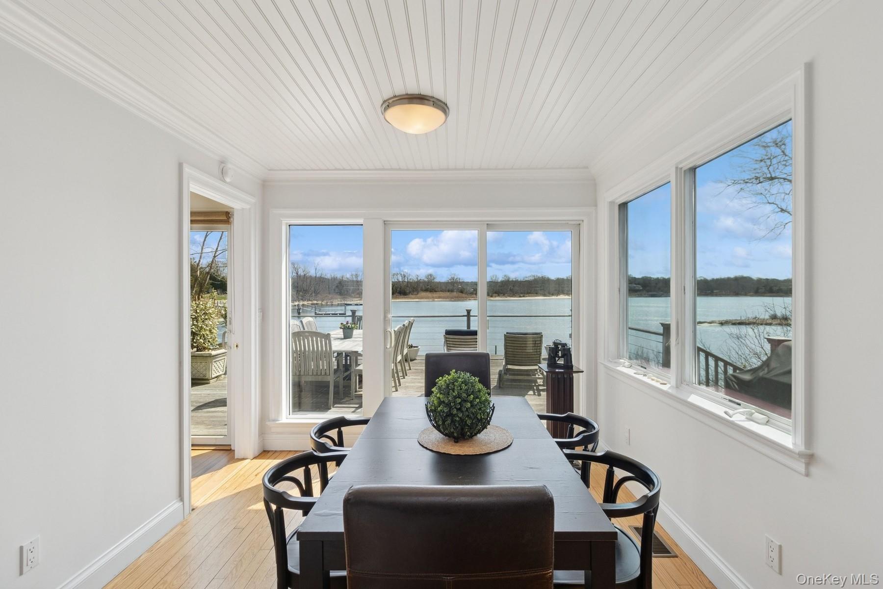 80 Towd Point Road, Southampton, NY 11968