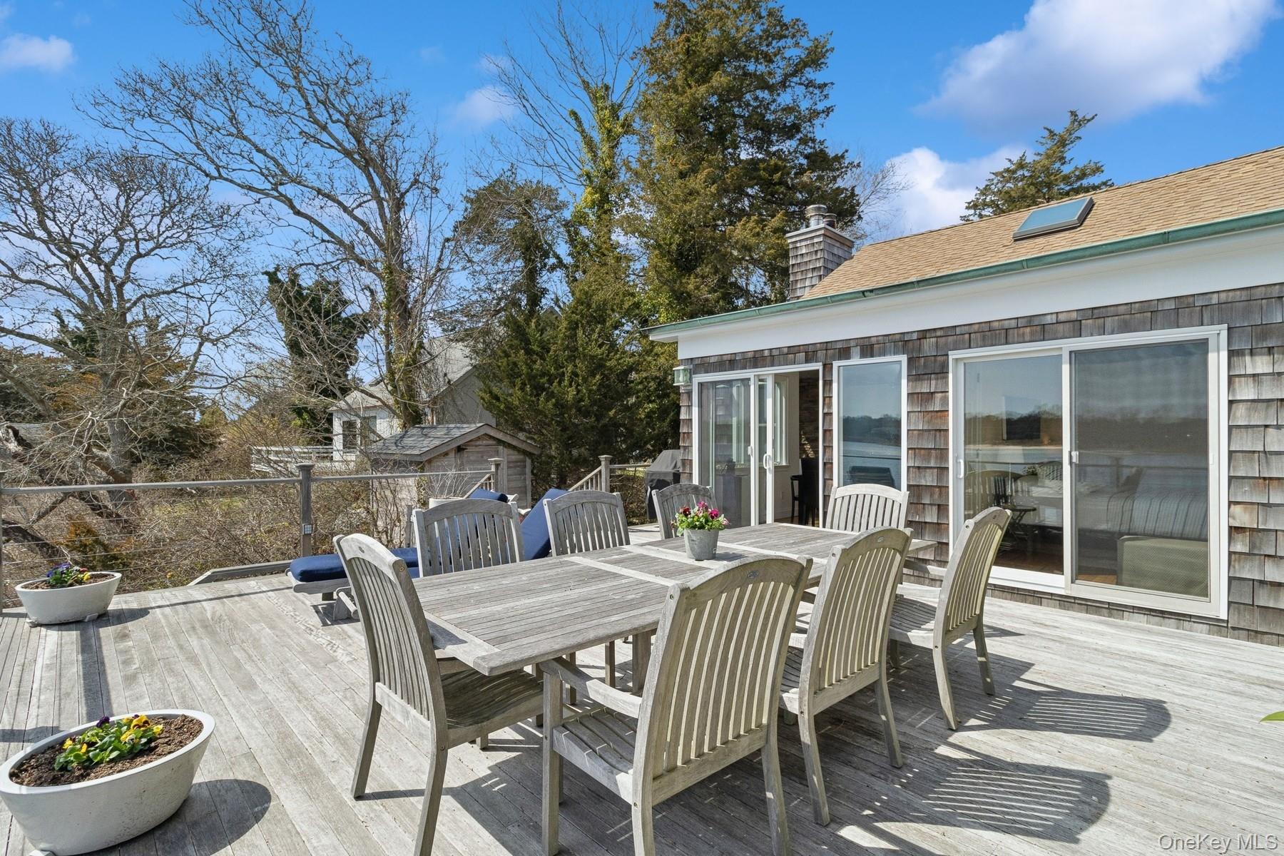 80 Towd Point Road, Southampton, NY 11968