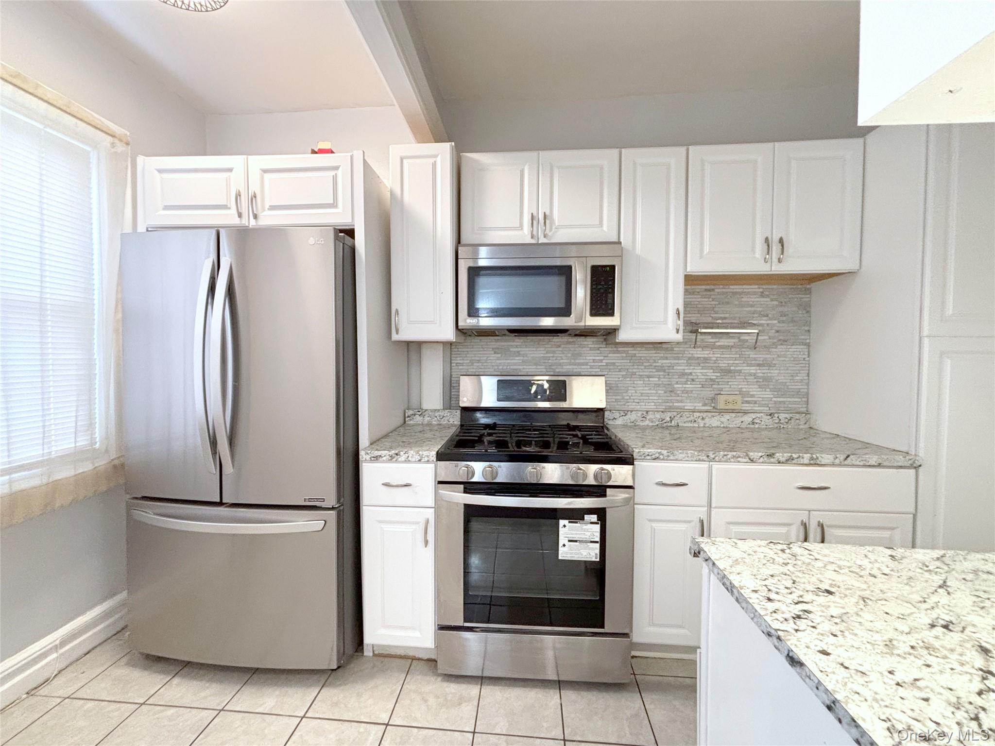 3349 Bouck Avenue, Bronx, NY 10469