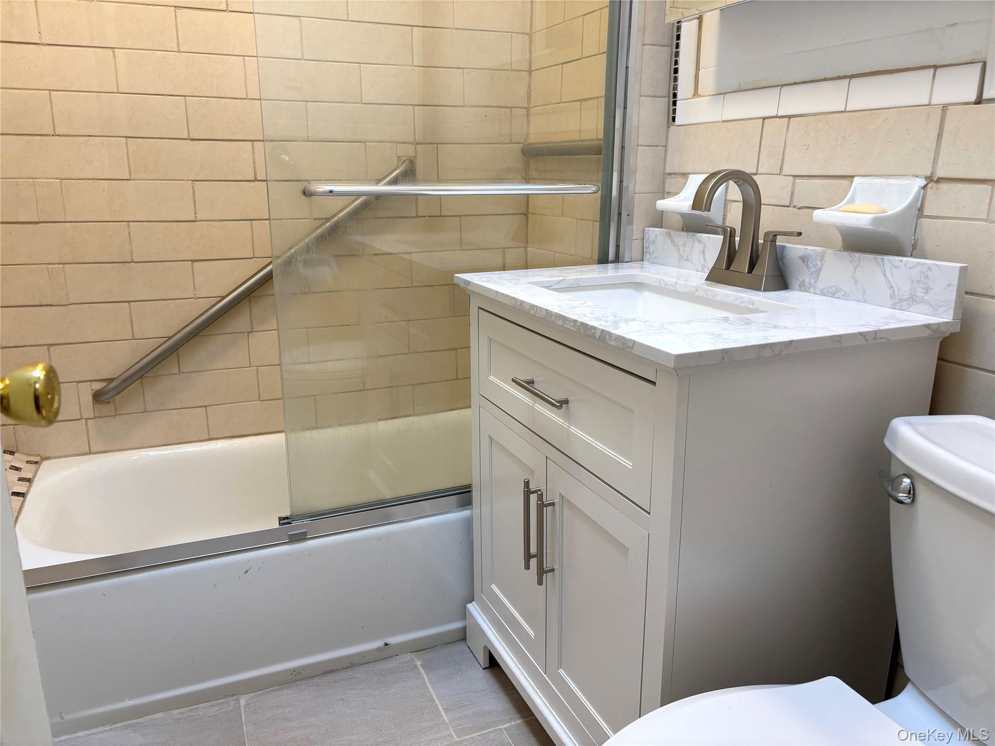 3349 Bouck Avenue, Bronx, NY 10469