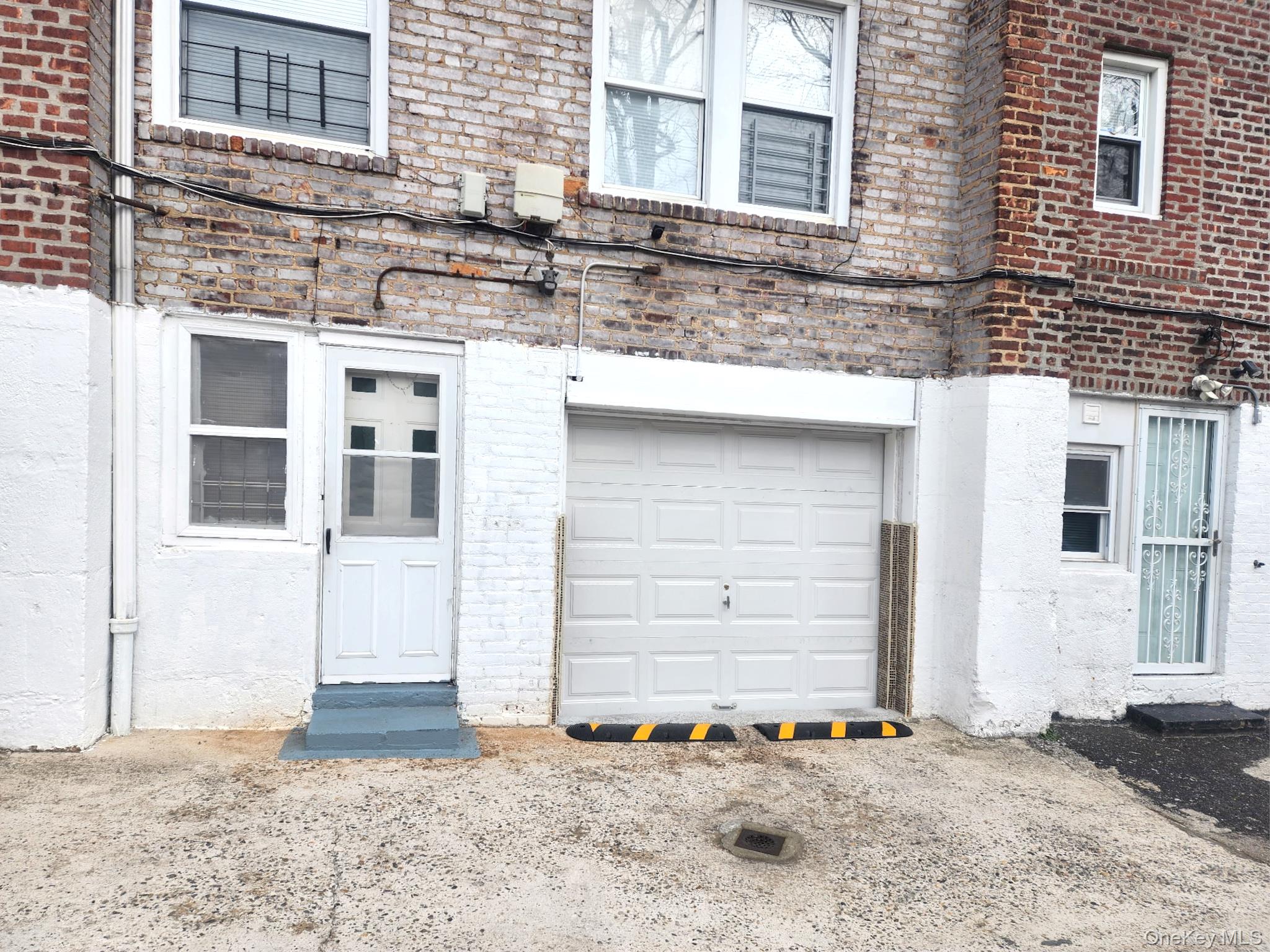 3349 Bouck Avenue, Bronx, NY 10469