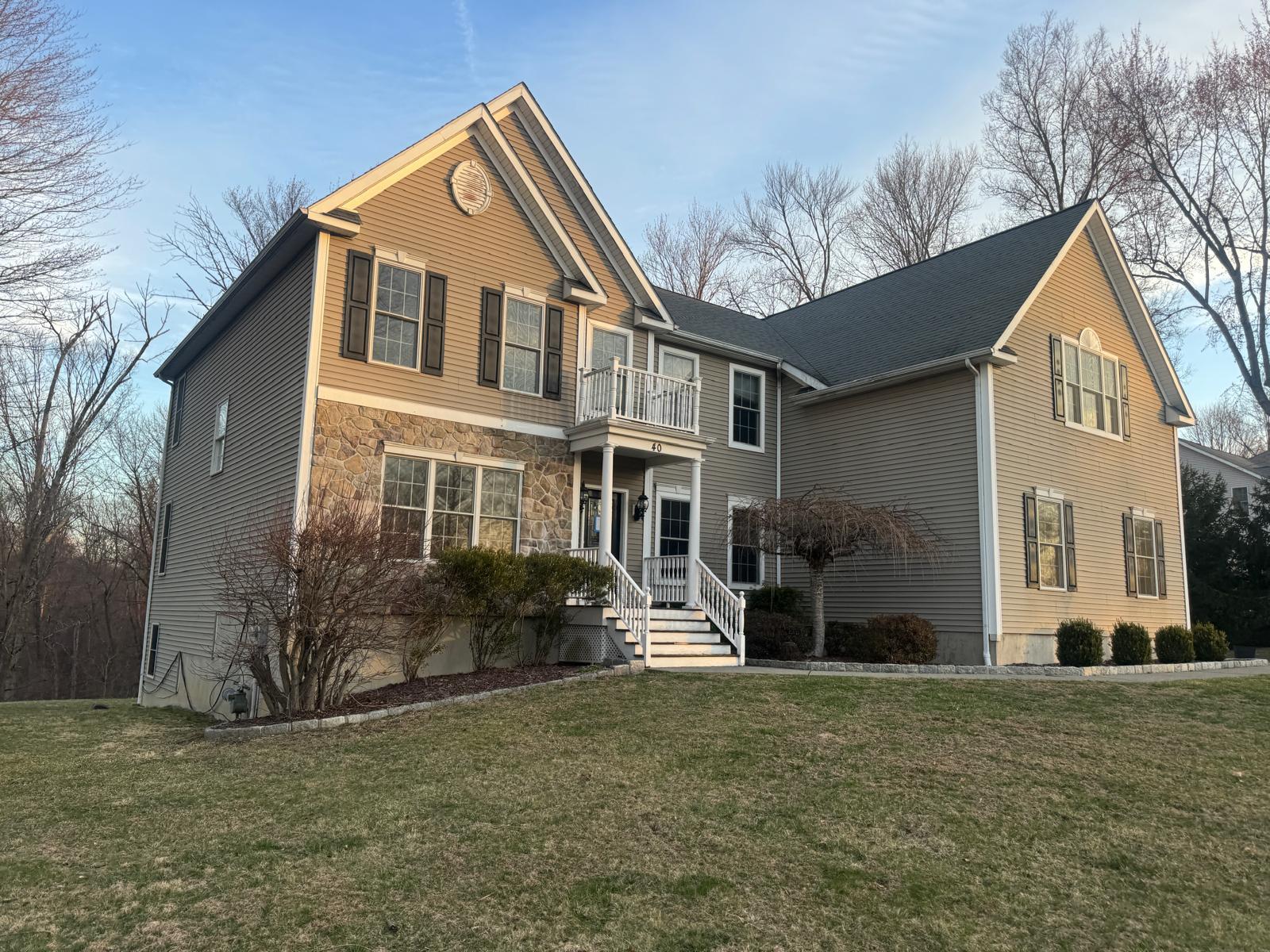 40 Harrisons Trail, Hopewell Junction, NY 12533