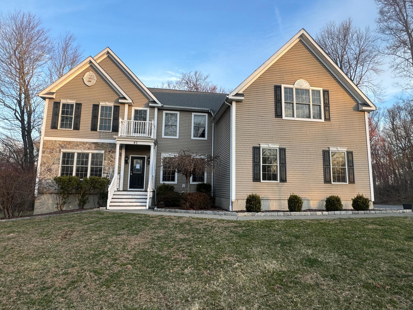 40 Harrisons Trail, Hopewell Junction, NY 12533