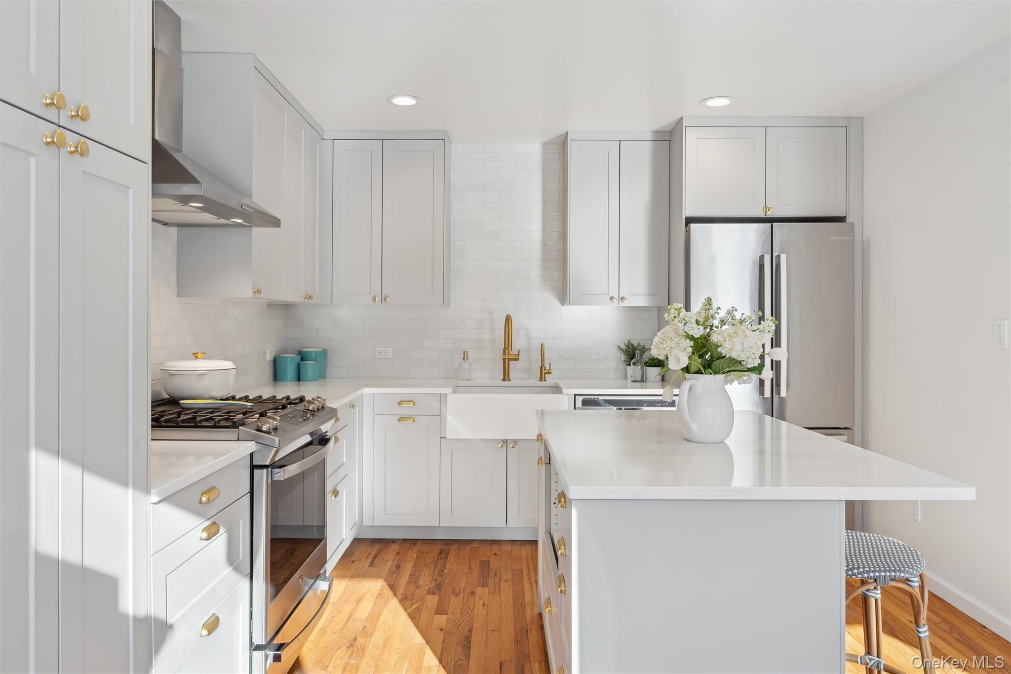 14 Hildreth Road, Hampton Bays, NY 11946