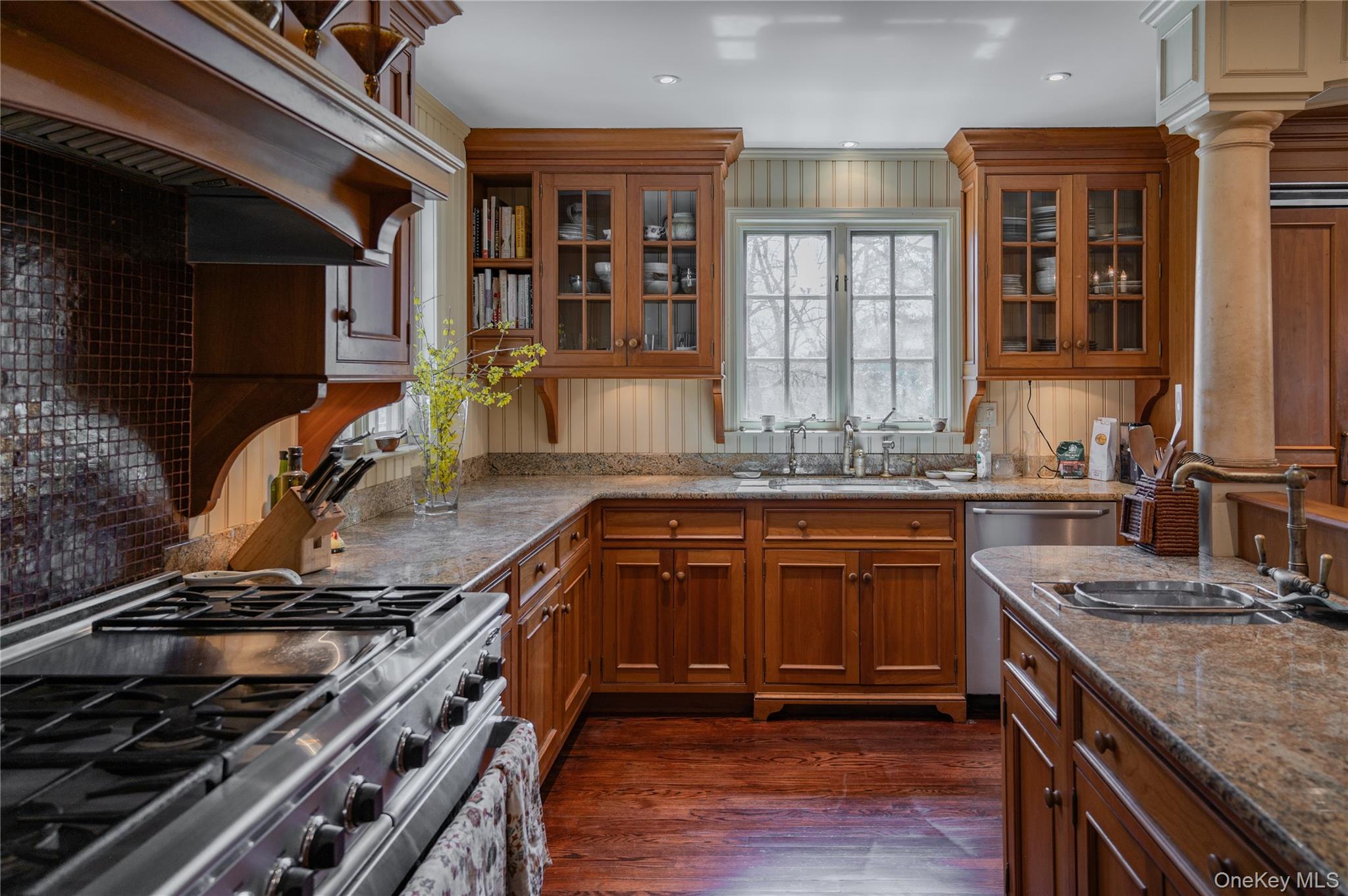 92 Mountain Farm Road, Tuxedo Park, NY 10987