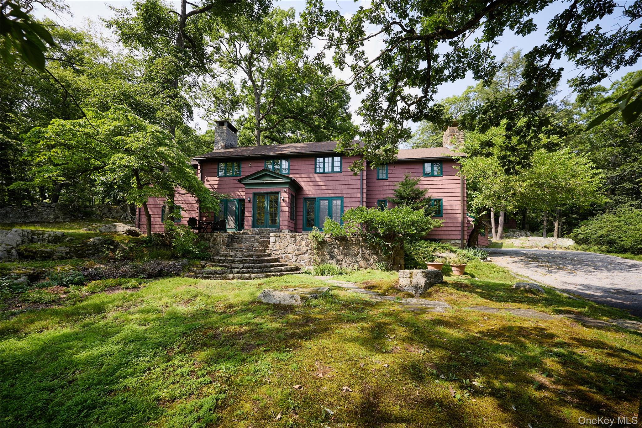 92 Mountain Farm Road, Tuxedo Park, NY 10987