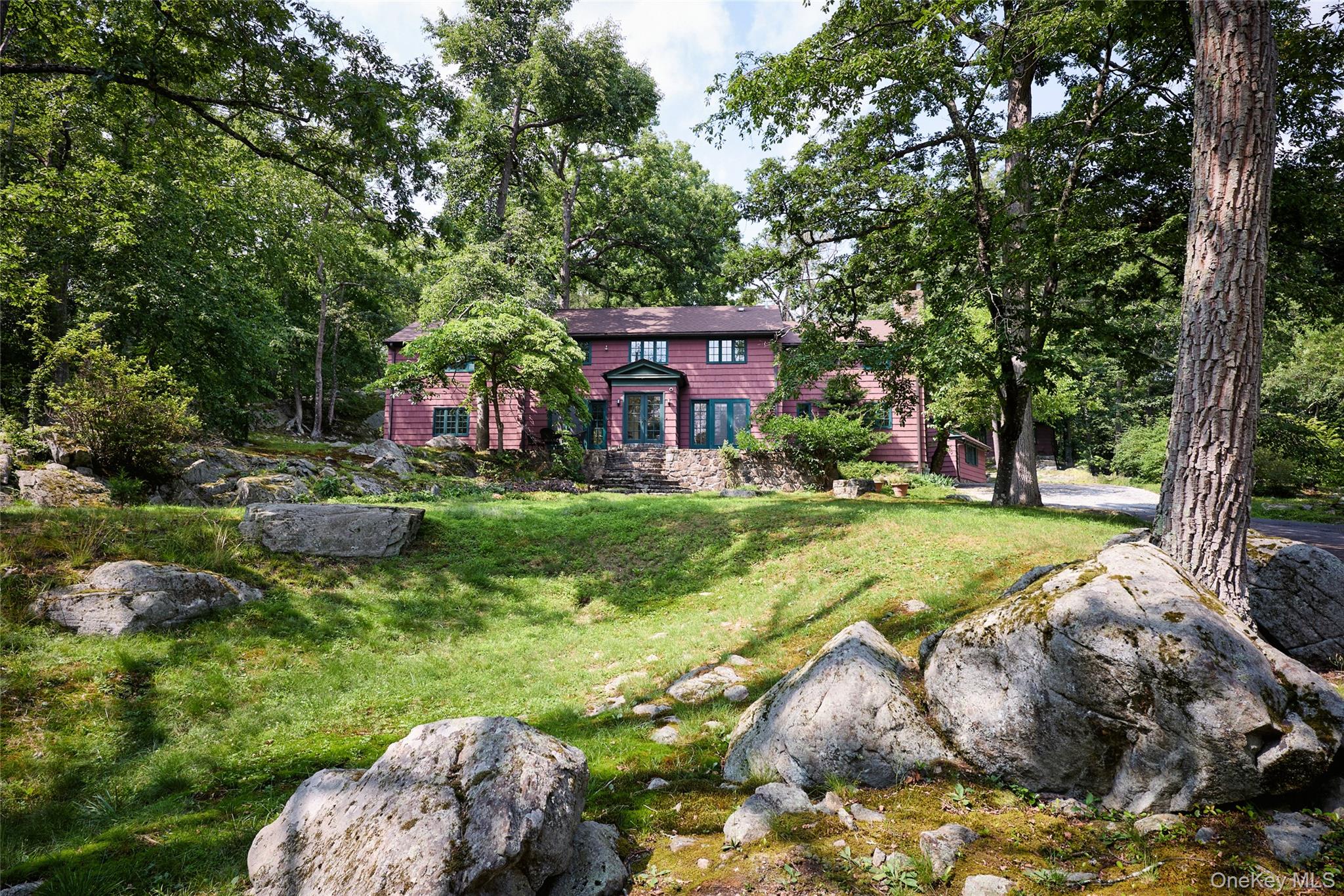 92 Mountain Farm Road, Tuxedo Park, NY 10987