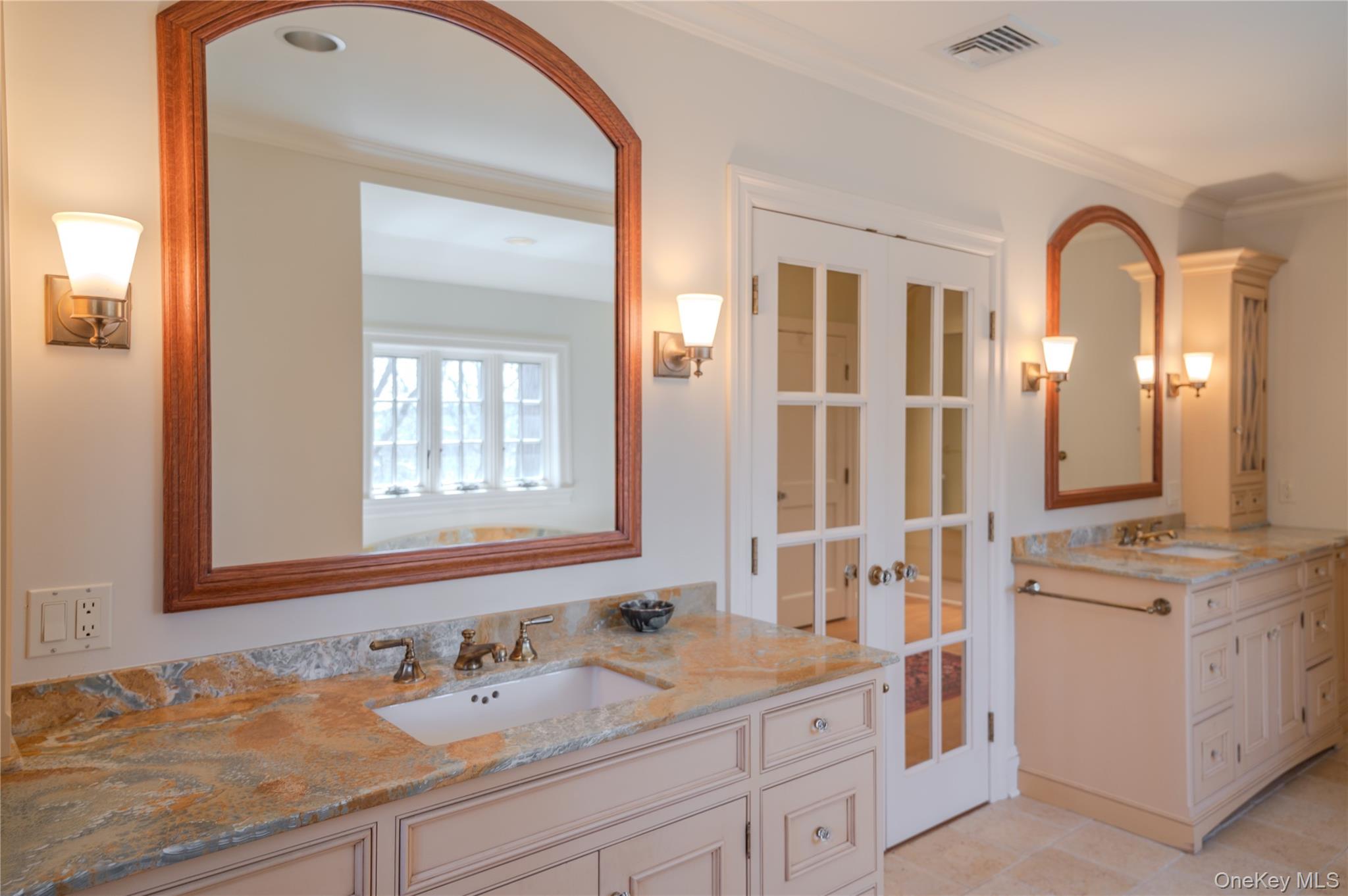 92 Mountain Farm Road, Tuxedo Park, NY 10987