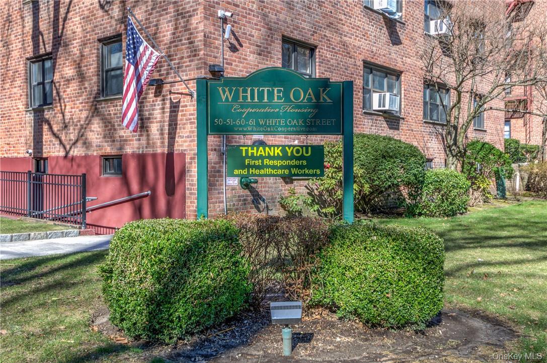 50 White Oak Street # 3G, New Rochelle, NY 10801