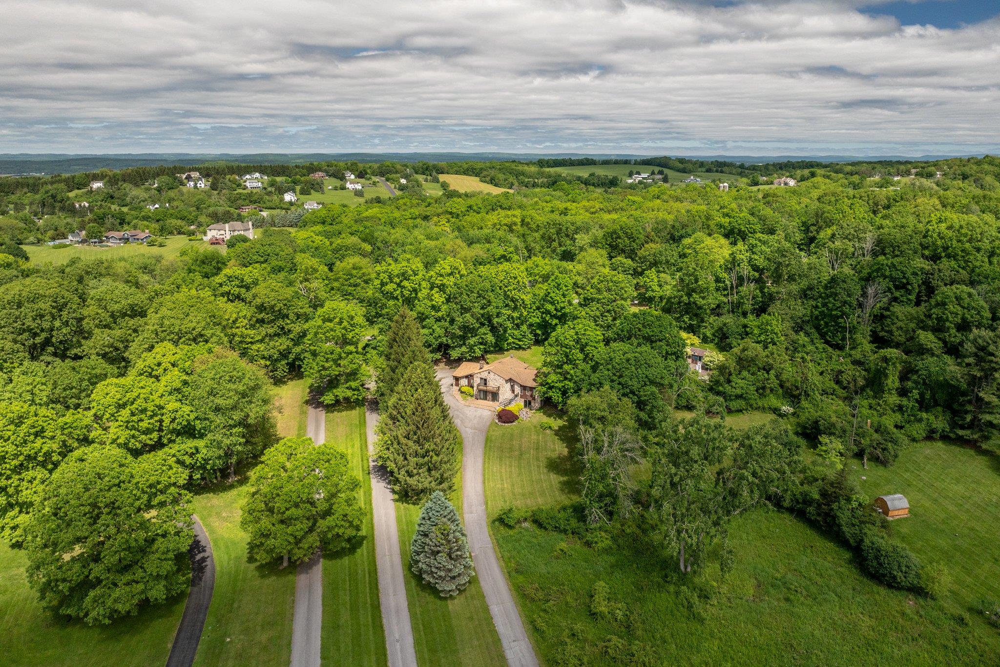 23 Fox Road, Florida, NY 10921