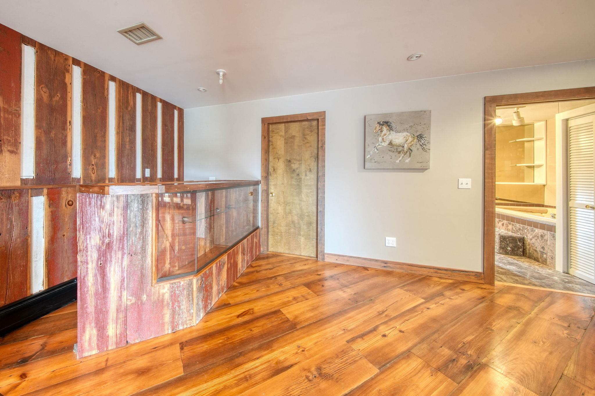 23 Fox Road, Florida, NY 10921