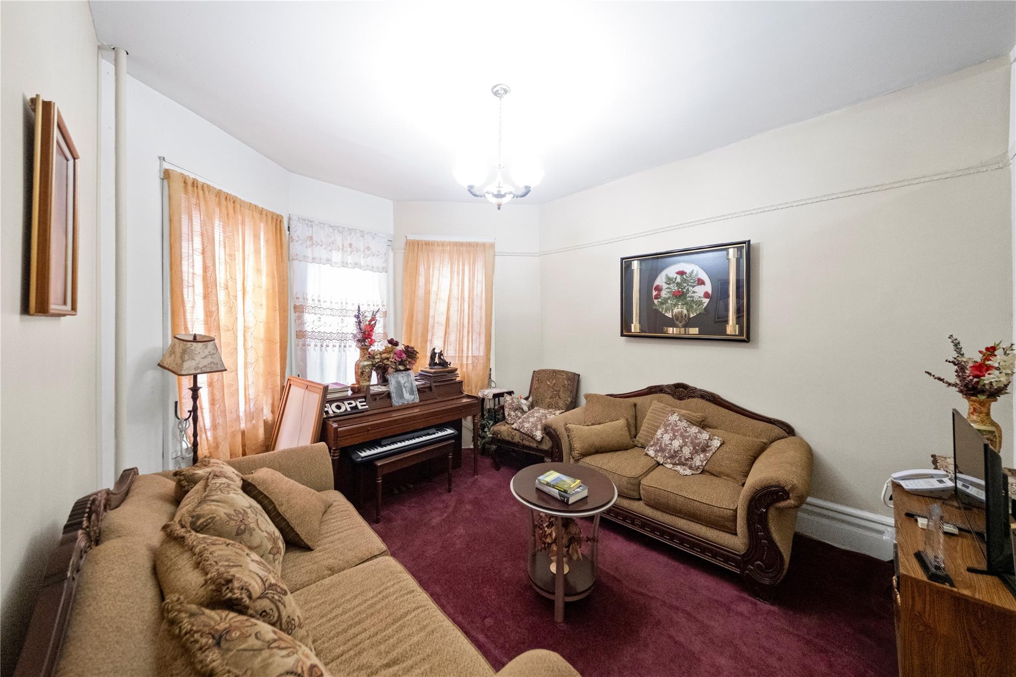 968 St. Johns, Brooklyn, NY 11213