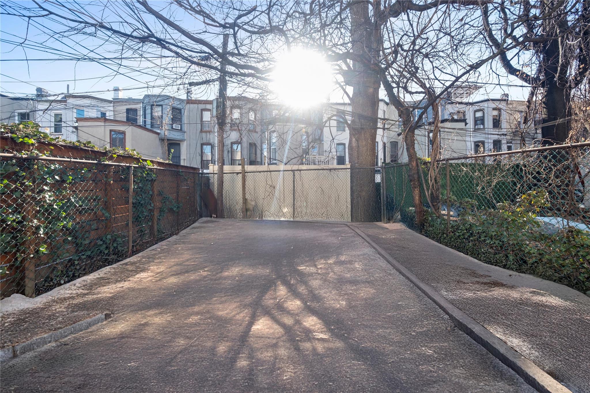 968 St. Johns, Brooklyn, NY 11213