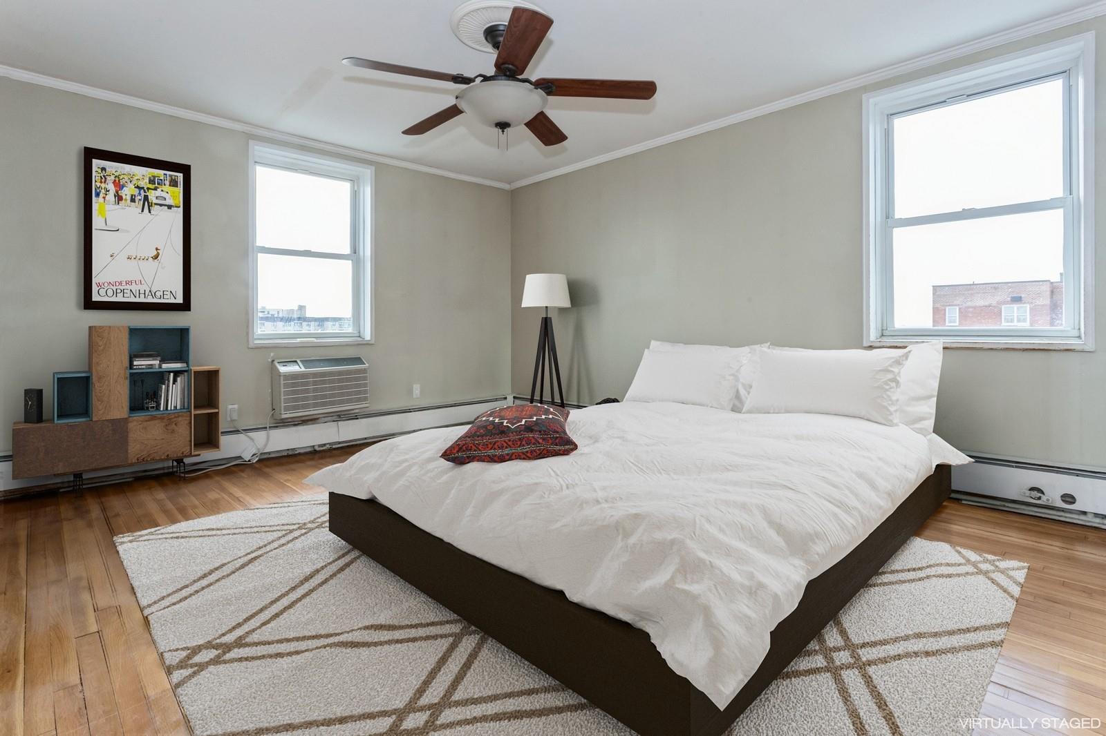 210 E Broadway # 6B, Long Beach, NY 11561