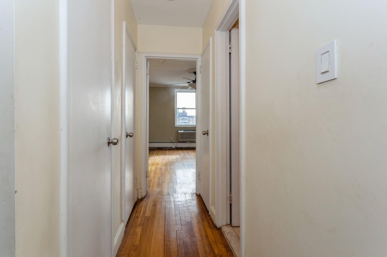 210 E Broadway # 6B, Long Beach, NY 11561