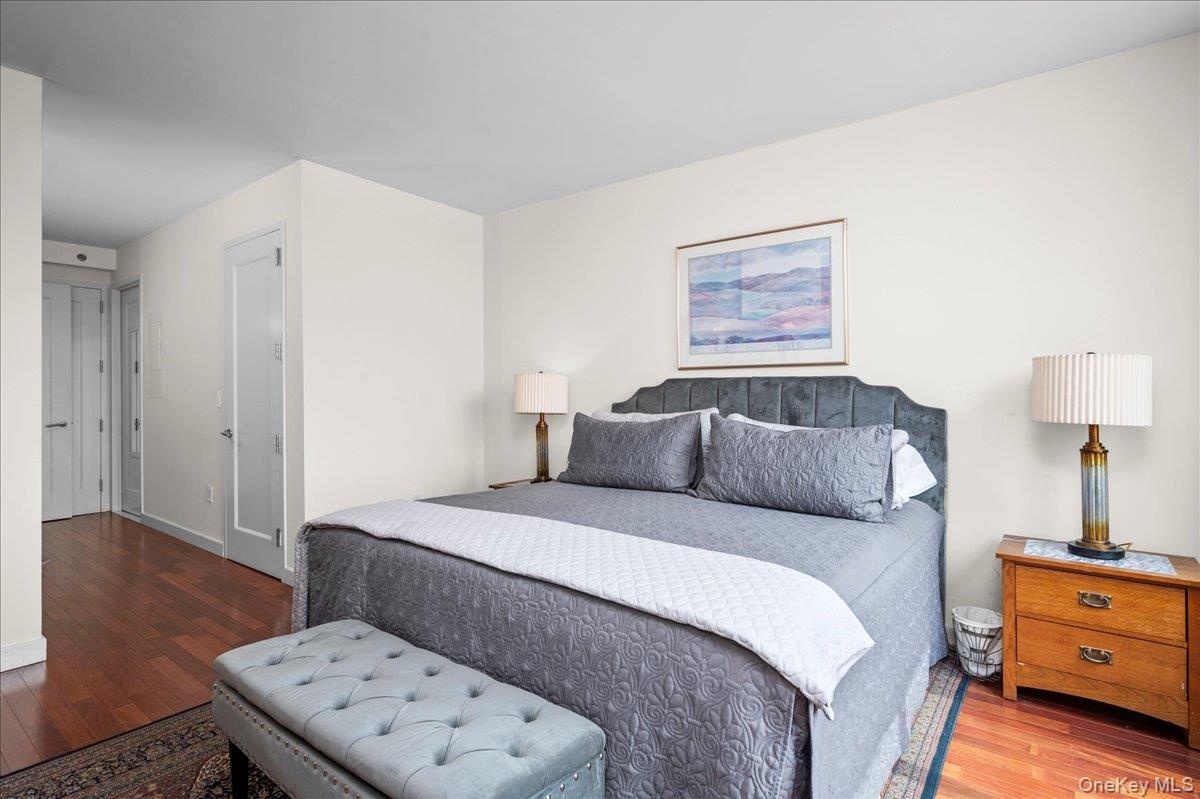 10 City Place # 18D, White Plains, NY 10601