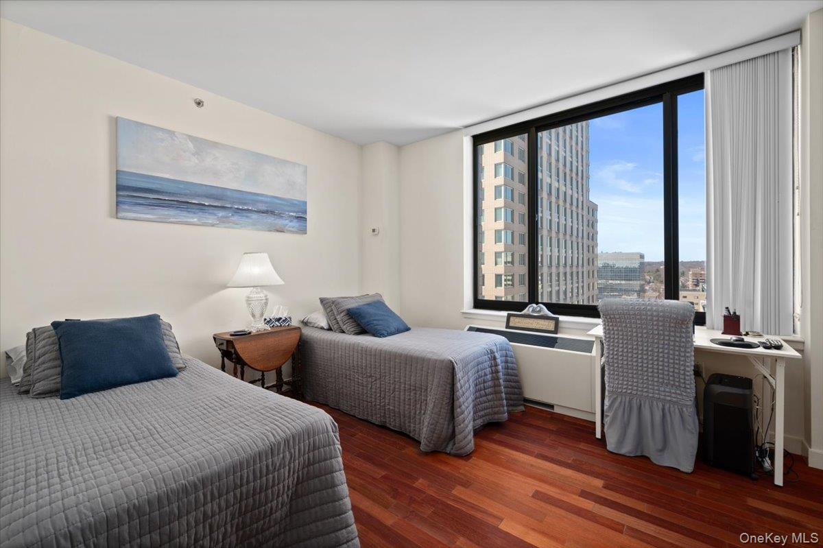 10 City Place # 18D, White Plains, NY 10601