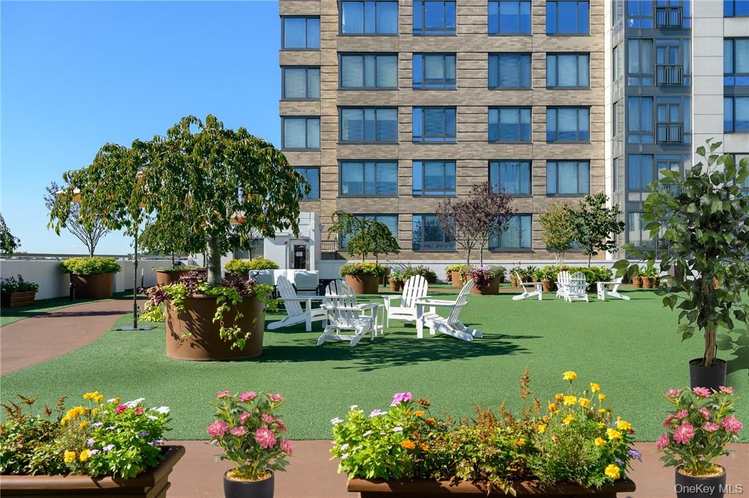 10 City Place # 18D, White Plains, NY 10601