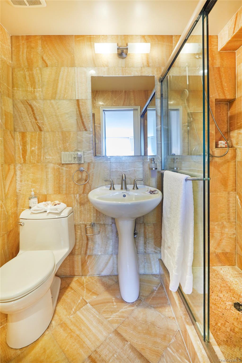 4425 Douglas Avenue, Bronx, NY 10471