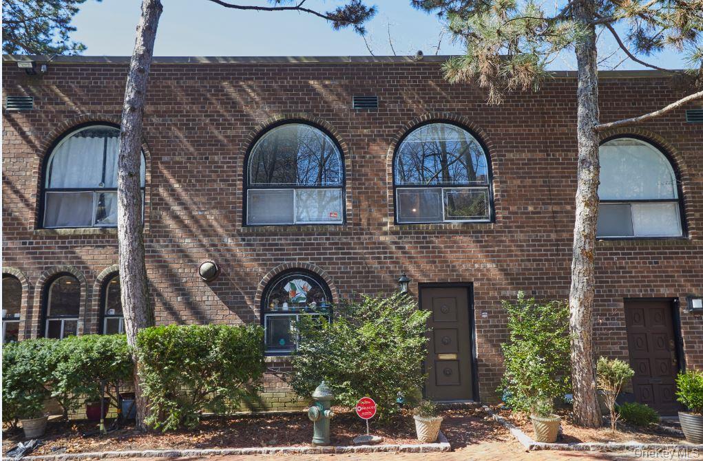 4425 Douglas Avenue, Bronx, NY 10471