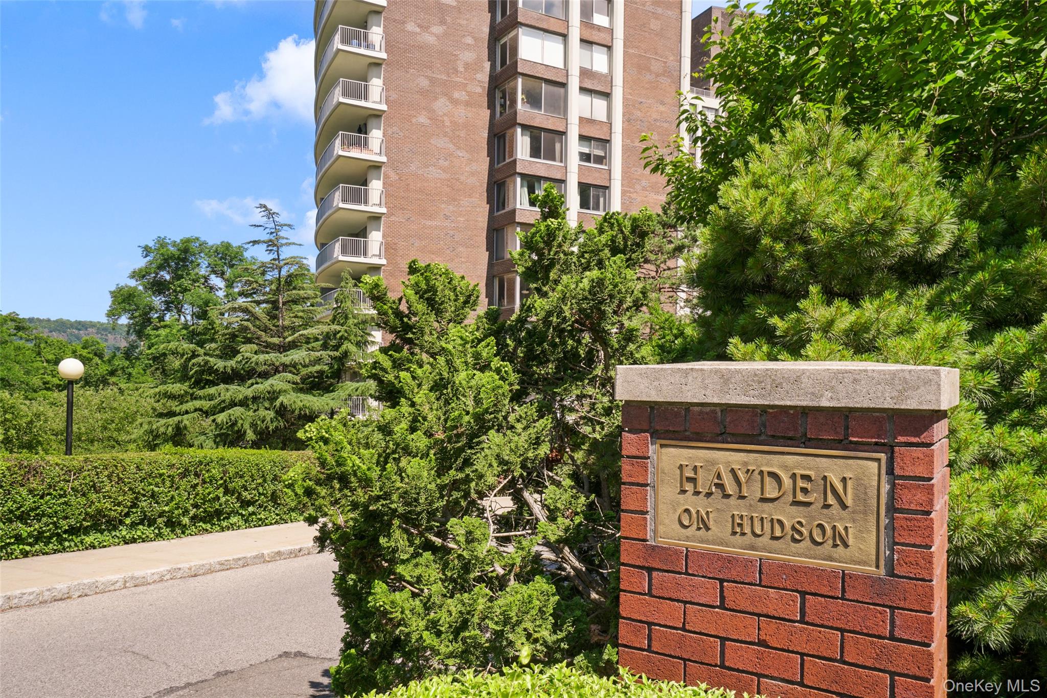 4425 Douglas Avenue, Bronx, NY 10471