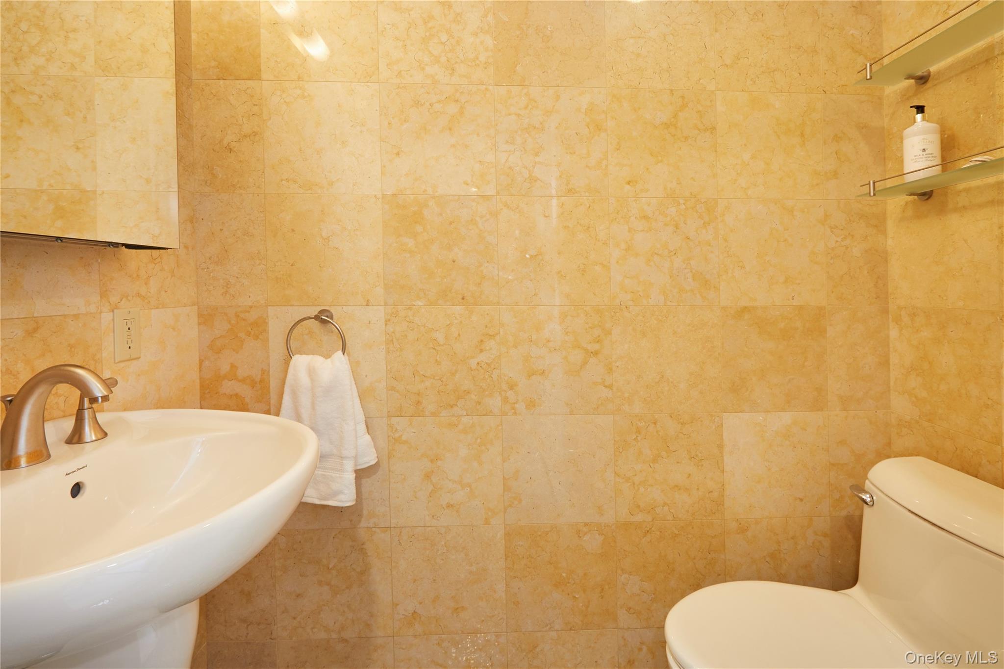 4425 Douglas Avenue, Bronx, NY 10471