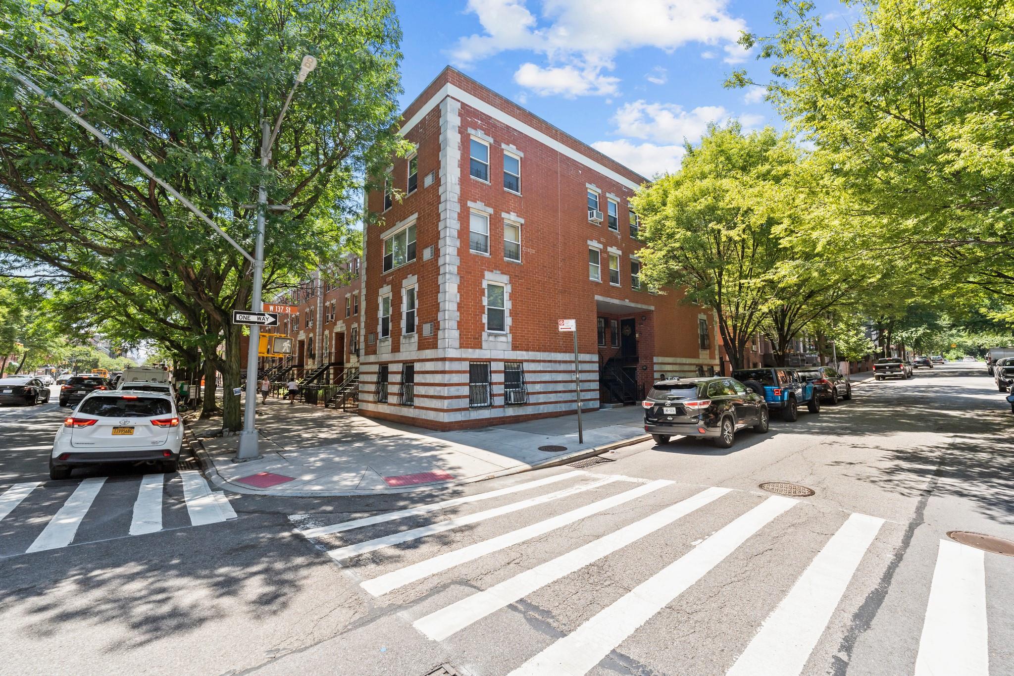 300D W 137 Street # D, New York (Manhattan), NY 10030