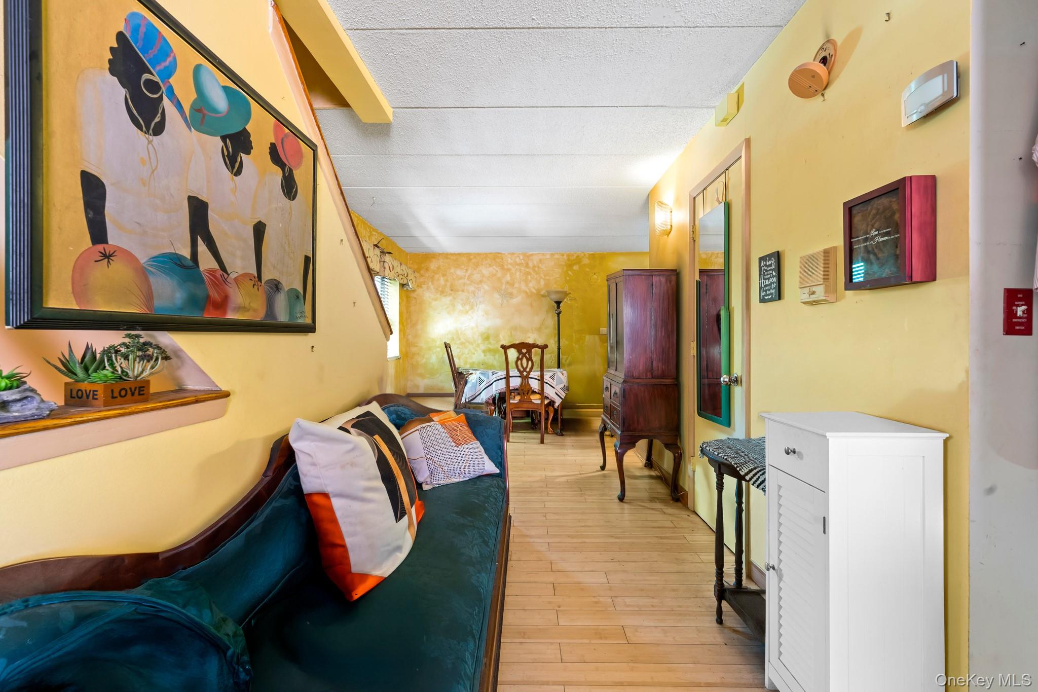 300D W 137 Street # D, New York (Manhattan), NY 10030