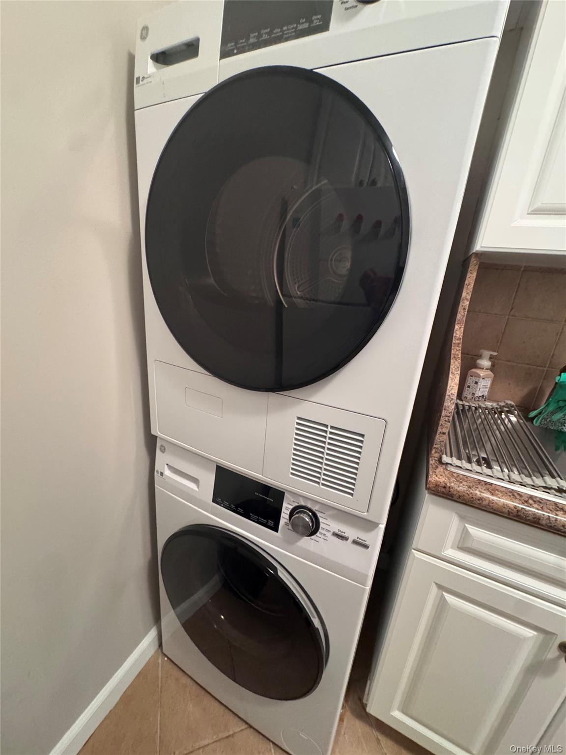 269-10 GRAND CENTRAL PARKWAY # 2C, Floral Park, NY 11005