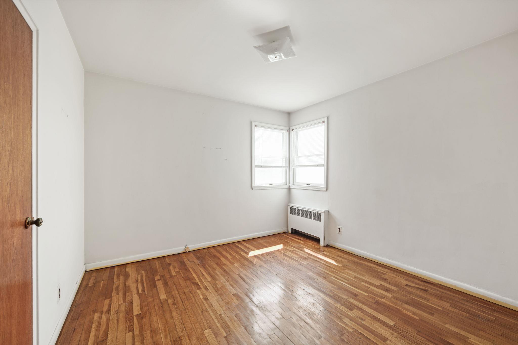 3260 Fairmount Avenue, Bronx, NY 10465