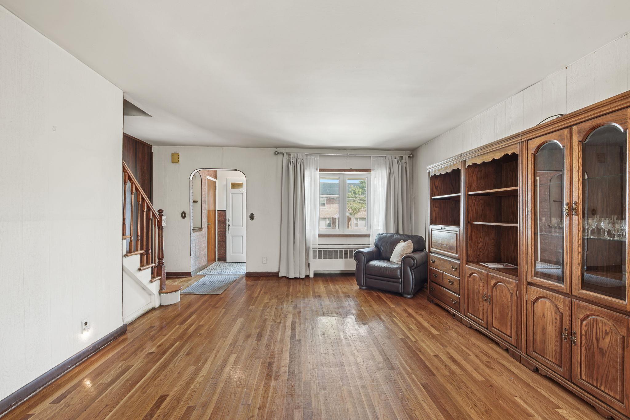 3260 Fairmount Avenue, Bronx, NY 10465