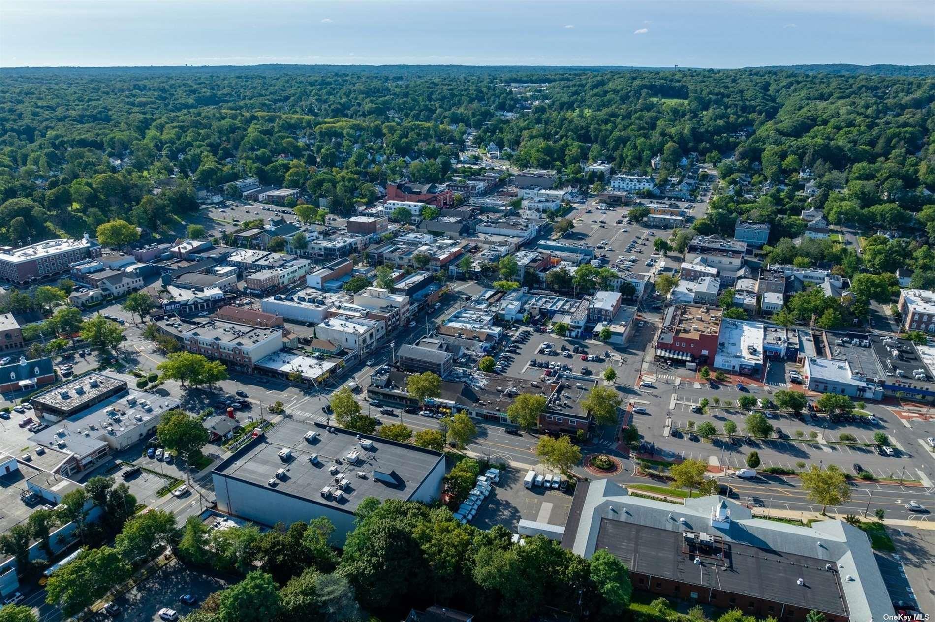 8 Wall Street, Huntington, NY 11743