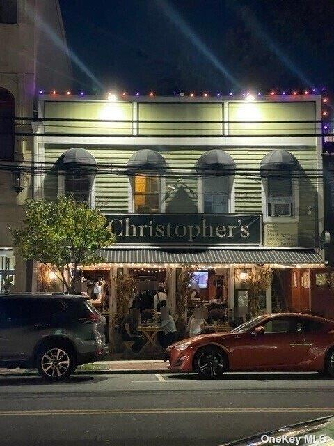 8 Wall Street, Huntington, NY 11743