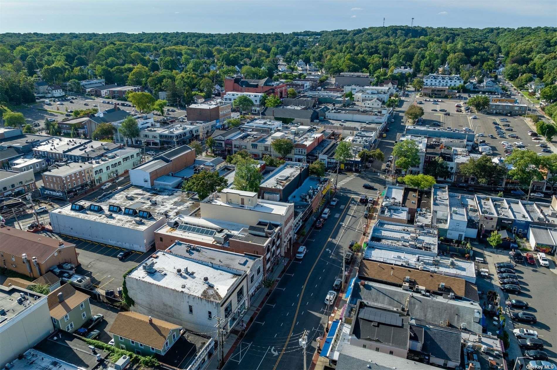 8 Wall Street, Huntington, NY 11743